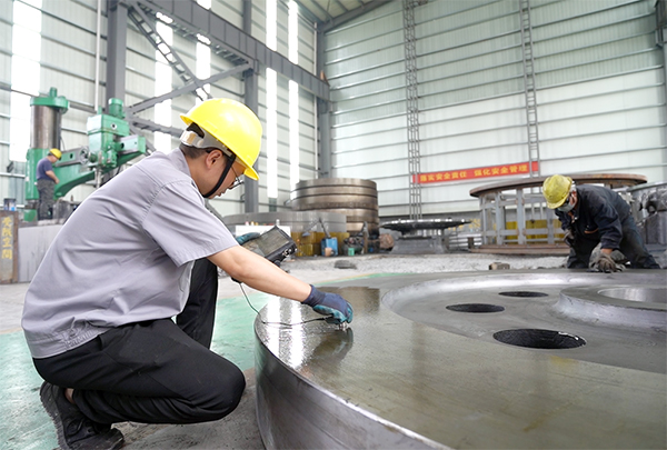 鑄鋼件加工廠家講解大型鑄鋼件在生產(chǎn)中經(jīng)過哪些檢測(cè)？